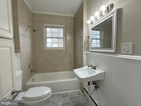 Ridgely Oak, PARKVILLE, MD 21234