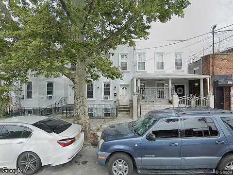 Logan, BROOKLYN, NY 11208