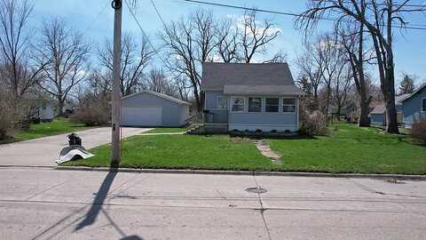 8Th, NEWTON, IA 50208