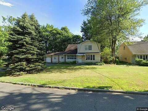 Knollwood, PARAMUS, NJ 07652