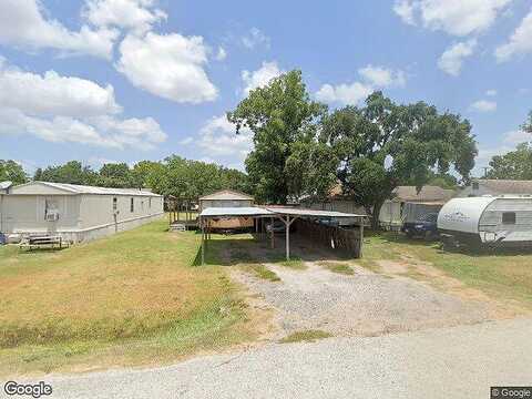 Wallace, EAST BERNARD, TX 77435