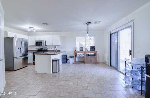 10856 E ARCADIA Avenue, Mesa, AZ 85208