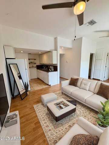 805 N 4TH Avenue, Phoenix, AZ 85003