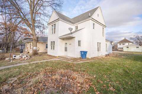 2009 10th Street, Des Moines, IA 50314