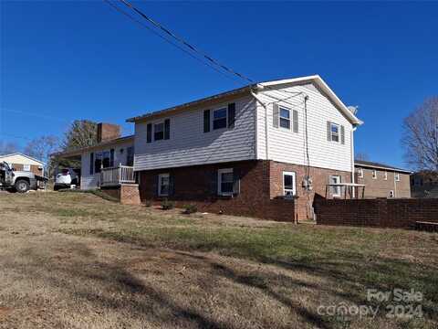 617 Ivy Street, Hudson, NC 28638