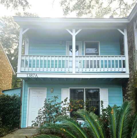 1387 Camp Road, Charleston, SC 29412