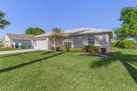 925 SE 25th Lane, Cape Coral, FL 33904