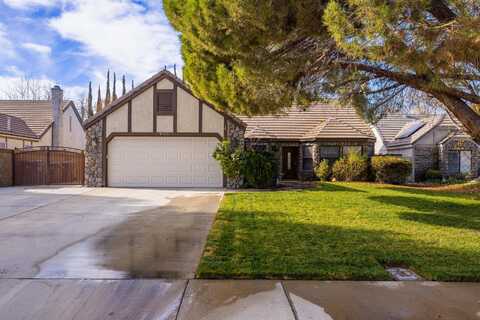 43523 37th Street, Lancaster, CA 93536