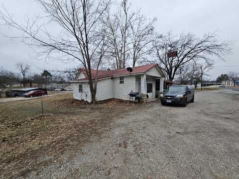 306/308 Jesse James Road, Pineville, MO 64856