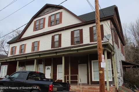 139 south Street, Waymart, PA 18472