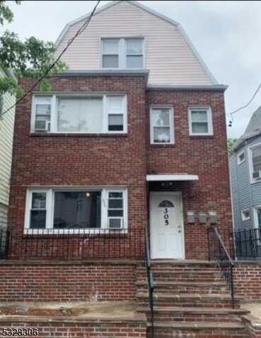 305-307 Sanford Ave, Newark, NJ 07106