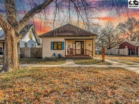 214 Franklin Ave, Sedgwick, KS 67135