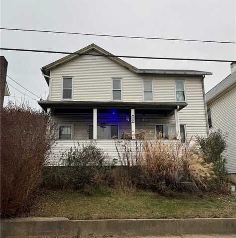 218 W 10th Ave, Tarentum, PA 15084