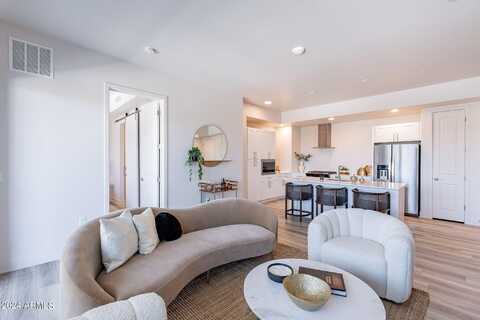 3131 N CENTRAL Avenue, Phoenix, AZ 85012