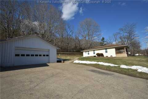 4547 Parkersburg Road, Sandyville, WV 25275