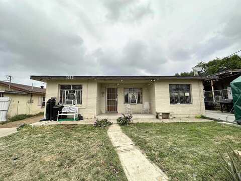 3212 Pecan St, Laredo, TX 78046