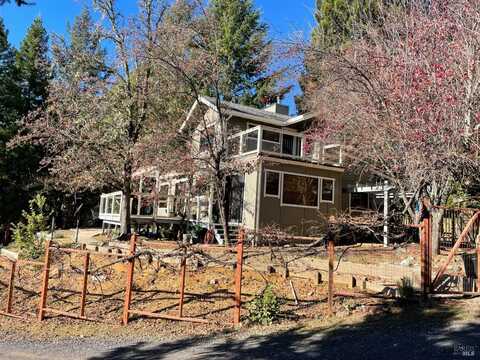 4809 Bear Canyon Road, Willits, CA 95490