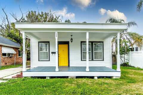 825 School St, Houma, LA 70360