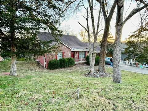 2317 Colonial Hills Road, Jefferson City, MO 65109