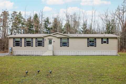 6725 Swamp Road, Byron, NY 14422