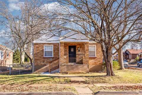 3700 Killarney Court, Saint Louis, MO 63114