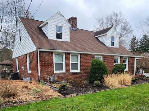 931 N Blossom Road, Elma, NY 14059