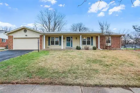 12934 Robandee Lane, Saint Louis, MO 63146