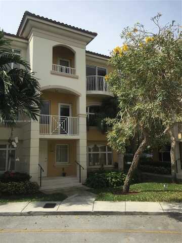 2700 NE 184th Ter, Aventura, FL 33160