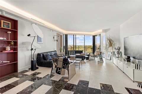 4000 NE Towerside Ter, Miami, FL 33138
