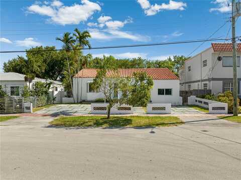 890 W 43rd Ct, Miami Beach, FL 33140