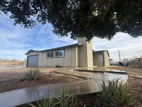 680 N Sola Avenue, Blythe, CA 92225