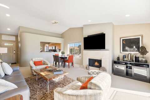 371 Muirfield Drive, Palm Desert, CA 92211
