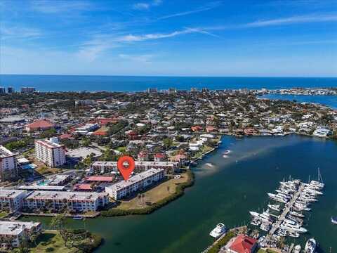 250 SANTA MARIA STREET, VENICE, FL 34285