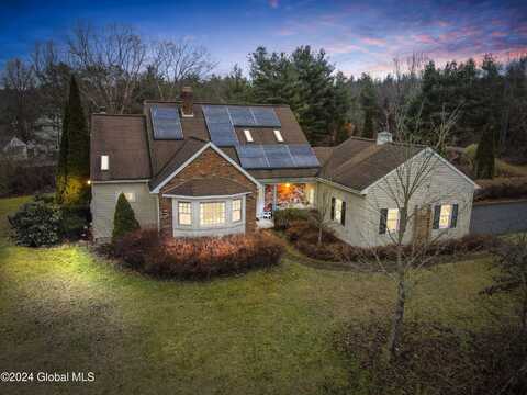 336 Shufelt Road, New York, NY 12123