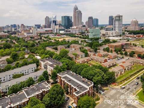 747 Garden District Drive, Charlotte, NC 28202