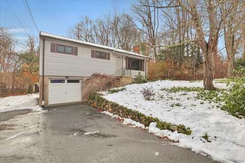 18 Carolyn Drive, Hebron, CT 06248