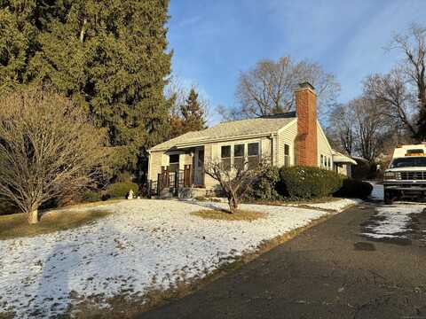 12 Fremont Street, Meriden, CT 06451