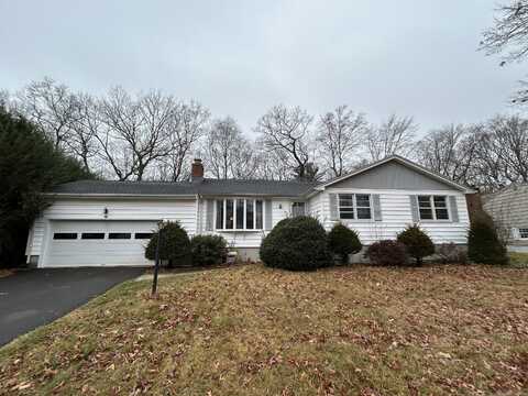 137 Braeside Drive, Hamden, CT 06514