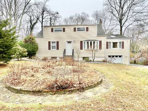 57 Meadowpark Avenue North, Stamford, CT 06905