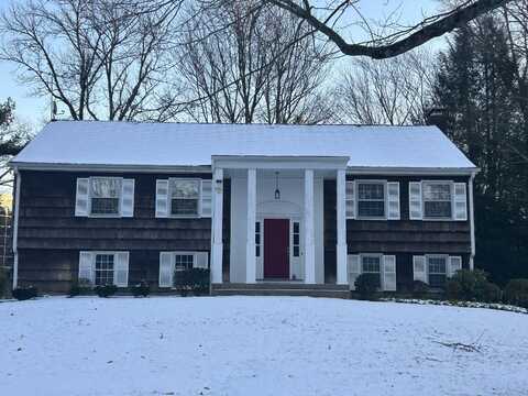 33 Loughran Avenue, Stamford, CT 06902