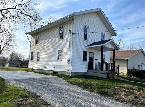 121 W 10th Street N, Newton, IA 50208