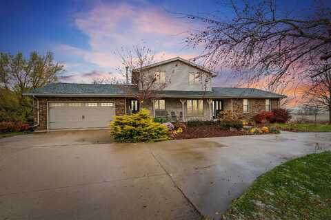 1063 195th, Edgewood, IA 52042