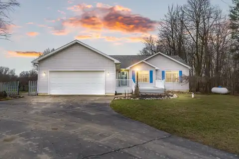 10372 Scribner, Bancroft, MI 48414