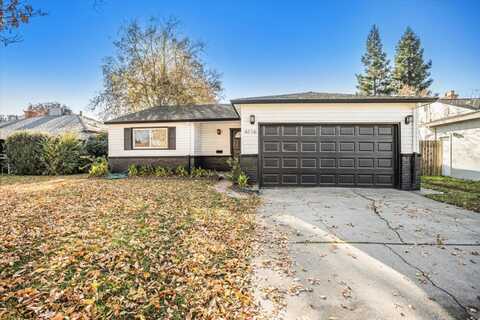 4116 43rd AVE, SACRAMENTO, CA 95824