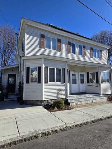 52 Sidney St, Lowell, MA 01852