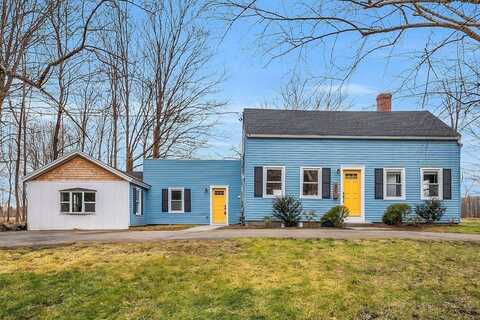 37 Warren St, Littleton, MA 01460