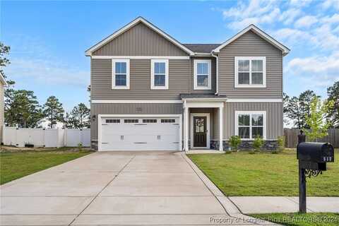 513 Weston Woods Street, Raeford, NC 28376