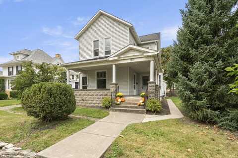 110 S 4th Street, Decatur, IN 46733