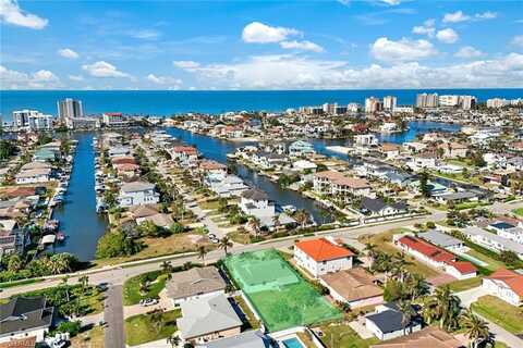 9940 Vanderbilt, NAPLES, FL 34108
