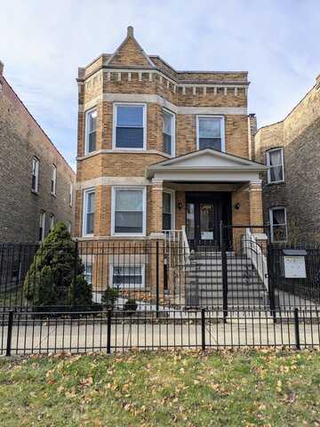 2434 N Harding Avenue, Chicago, IL 60634